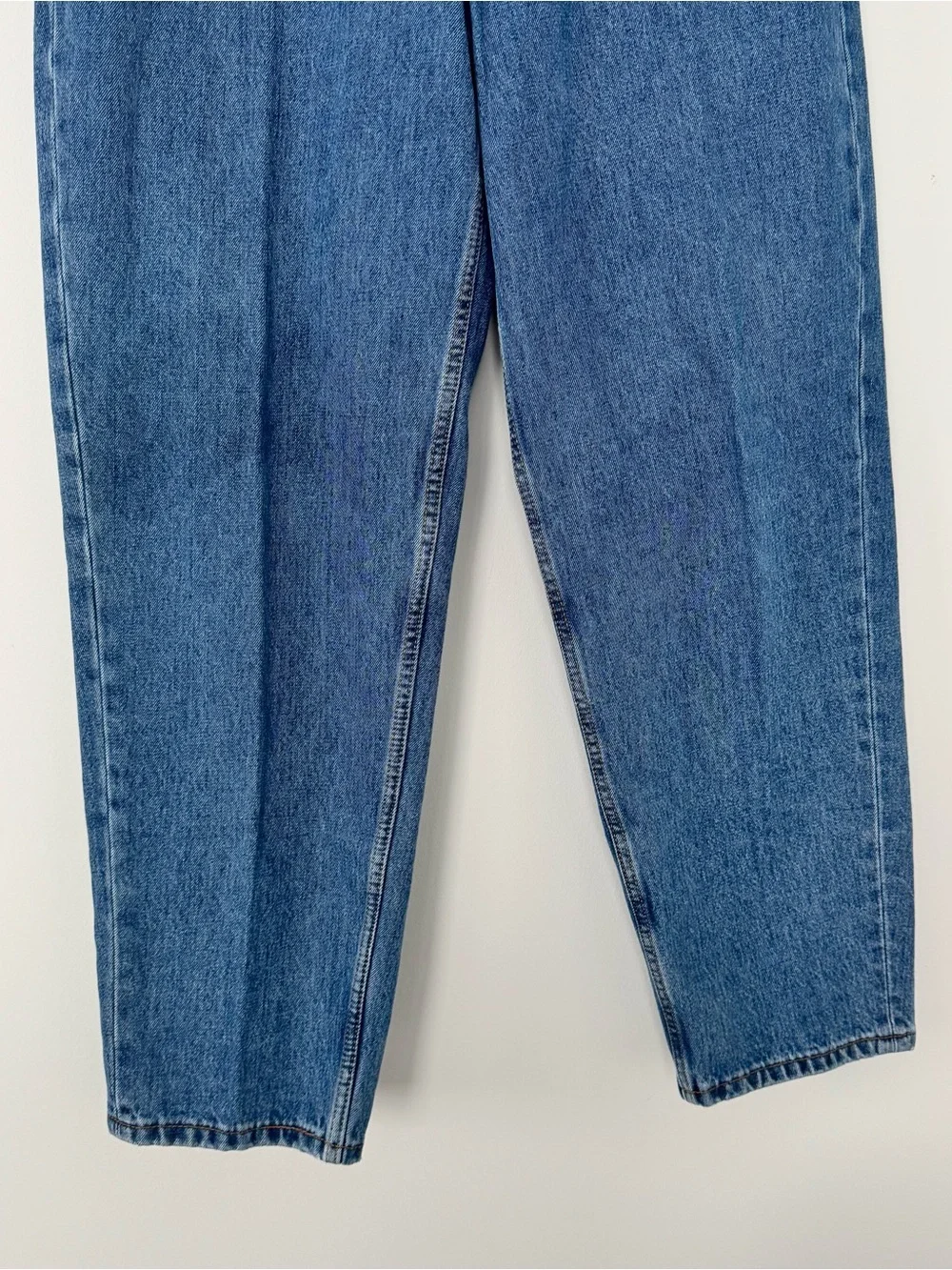 Levi's 560 Jeans Men 34x32 Loose Fit Tapered Leg Medium Wash Blue Denim Mid Rise
